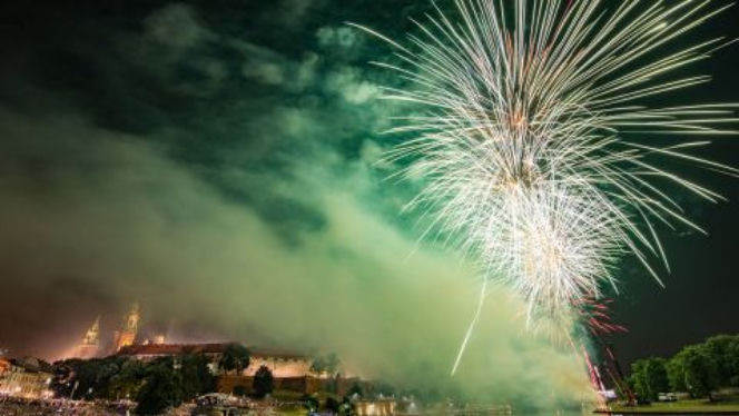Kraków: Wianki nad Wisłą 2018 już w tę sobotę! Kto wystąpi? [CAŁY PROGRAM, ZDJĘCIA, WIDEO] - krakow.eskainfo.pl
