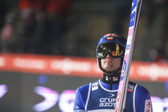 Polski skoczek odstrzelony przed startem Pucharu Świata. Cała prawda o pominięciu Macieja Kota 