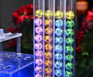 Radosław Sikorski odznaczył Ambasadorów Totalizatora Sportowego