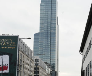 Ruchomy taras 200 metrów nad ziemią! Takiej atrakcji jeszcze nie było