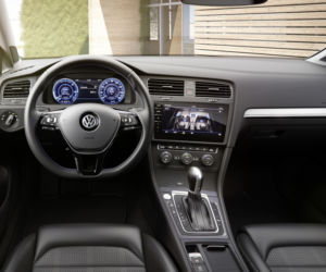 Volkswagen e-Golf lifting 2017