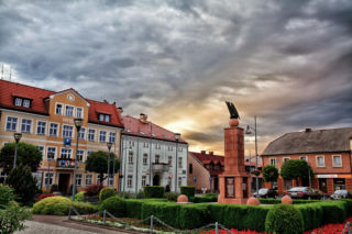 To jedno z najpiękniejszych śląskich miast. Jego rynek to perła architektury