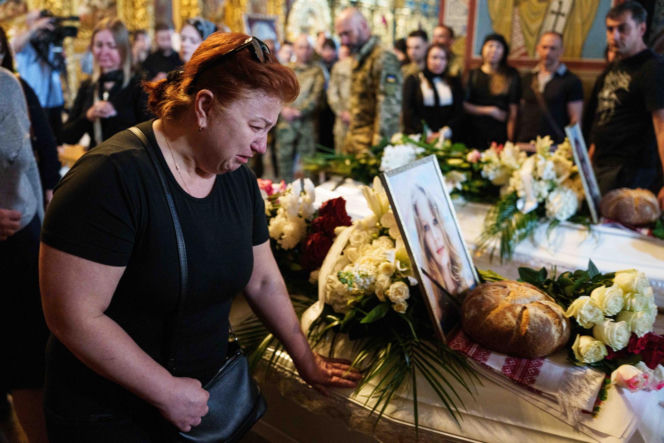 Pogrzeb Liubavy i Viry Yakovlevy. Siostry zginęły tragicznie w wyniku rosyjskiego ataku rakietowego na budynek mieszkalny
