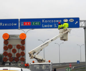 Polskie nazwy zagranicznych miast pojawią się na znakach