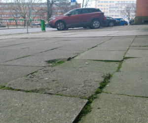 Chodnik na ul. Pułaskiego doczeka się remontu