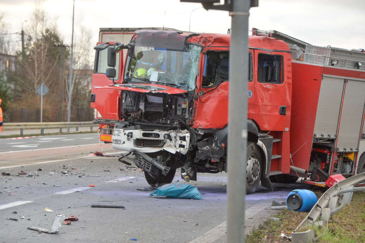 Zginęli w wozie strażackim chwilę po tym jak wyjechali z remizy