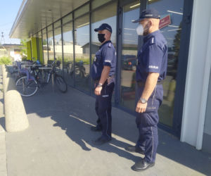 Kujawsko-pomorska lista płac. Jak zarabiają policjanci w województwie? Te kwoty SZOKUJĄ