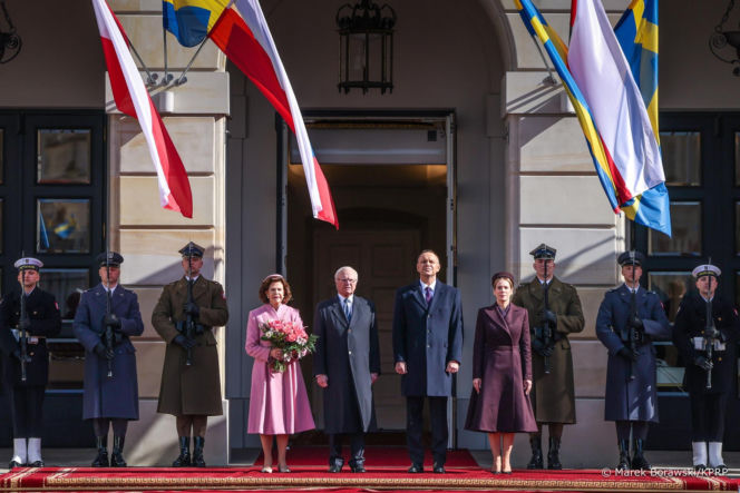 Wizyta szwedzkiej pary królewskiej w Polsce. Powitanie w Pałacu Prezydenckim
