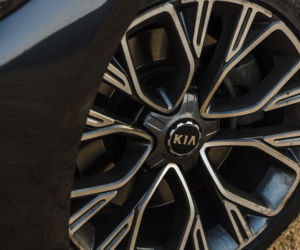 Kia Stinger 2.0 T-GDI 245 KM 8AT RWD GT Line