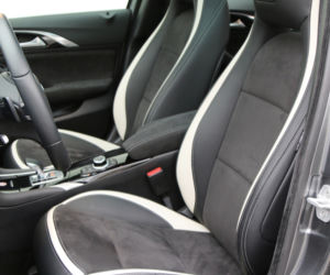 Infiniti Q30 Sport 2.0 Turbo AWD