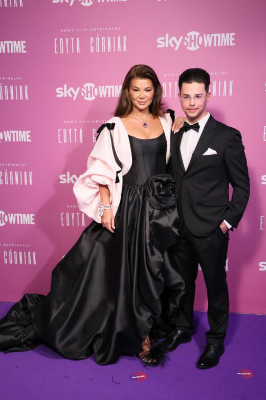 Edyta Górniak z synem Allanem na premierze filmu dokumentalnego o jej życiu i karierze