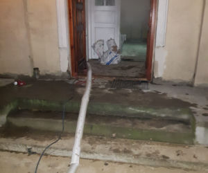 Wrzątek zniszczył nam dom i zabił psa