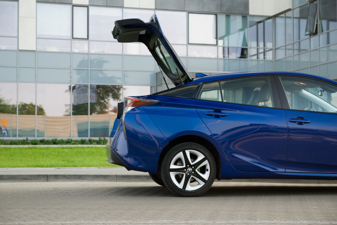 Toyota Prius IV