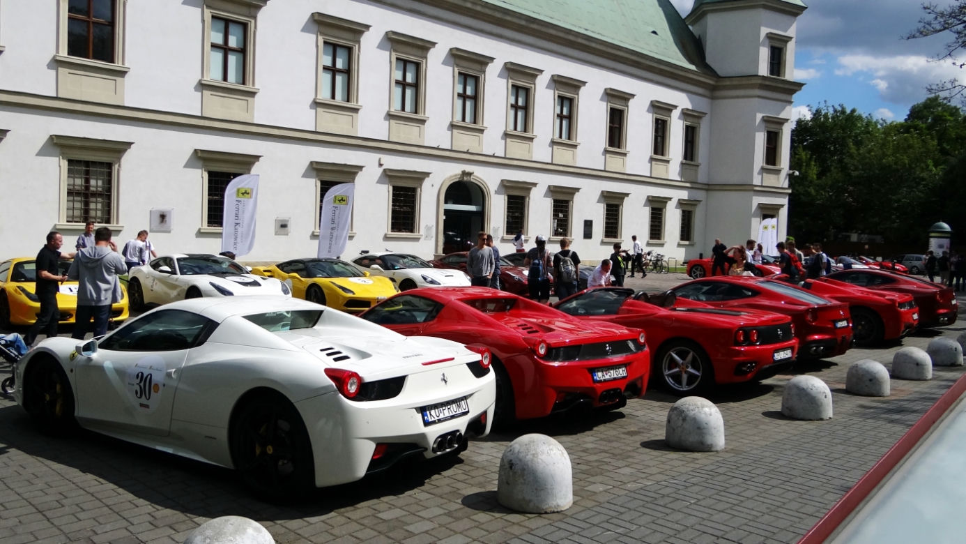 Kawalkada Ferrari przez Polskę 2015