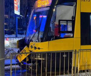 Zderzenie tramwajów w Warszawie. Dziesięć osób w szpitalu!