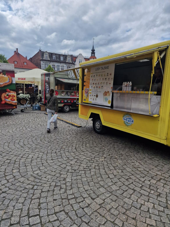 Tarnogórski Zlot Foodtrucków 2023