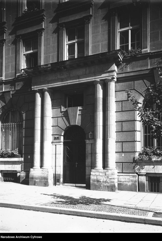 Tak Polacy marzyli o fortunie 100 lat temu. Pieniądze, banki i wielkie interesy II RP [ZDJĘCIA]