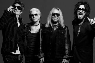 Nikki Sixx o pożegnalnej trasie koncertowej Mötley Crüe. Naprawdę myśleliśmy, że to już koniec 