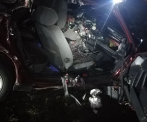 Groźny wypadek na obwodnicy Bydgoszczy! Kierowca zakleszczony w aucie 