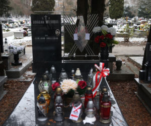 Groby zamordowanych górników z kopalni Wujek