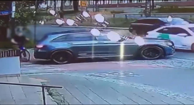 Dwa razy celowo potrącił rowerzystę, bo ten zwrócił mu uwagę. Nagranie mrozi krew w żyłach
