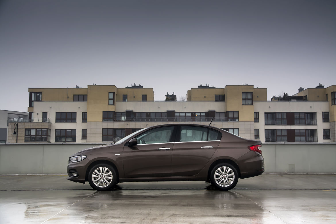 Fiat Tipo 1.6 E-Torq AT Lounge
