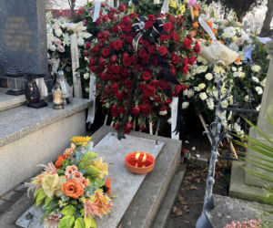 Grób braci Supersonów. Mariusz i Krzysztof zginęli w katastrofie śmigłowca