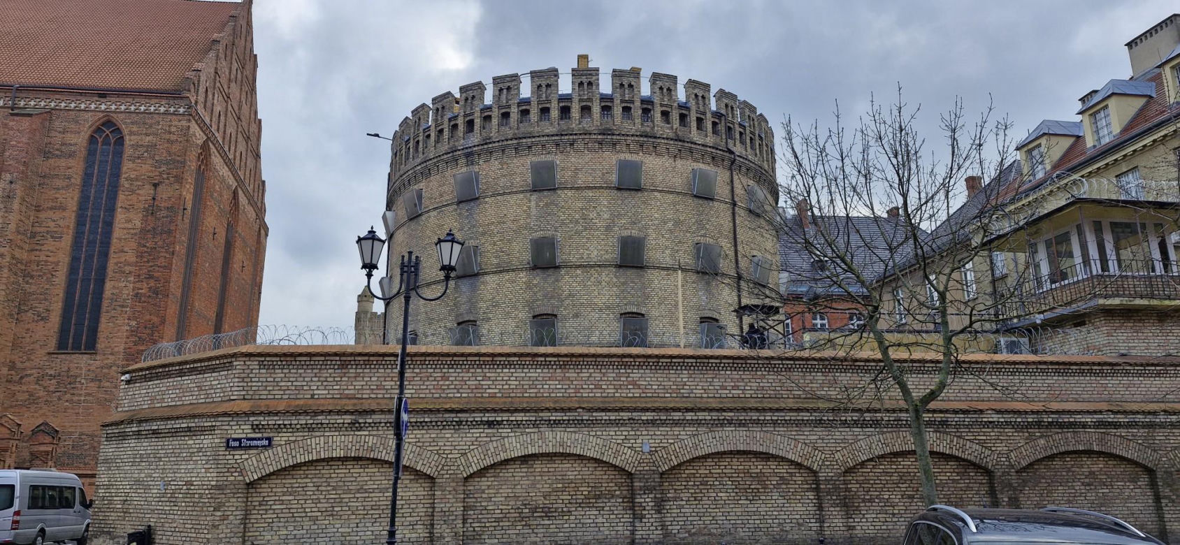 Nie ma Torunia bez Okrąglaka. Kapitan zdradza tajemnice aresztu śledczego. Nieznane historie