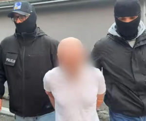 Nad ranem do mieszkania 49-latka z Gdańska wkroczyli funkcjonariusze. Mężczyzna, za którym od czerwca wystawiono list gończy, został zatrzymany i wkrótce rozpocznie odbywanie kary dwóch i pół roku więzienia za wykorzystanie seksualne osoby małoletniej