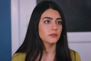 Panna młoda, odcinek 61: Hancer prosi Beyzę o pomoc w zorganizowaniu spotkania z byłą żoną Cihana