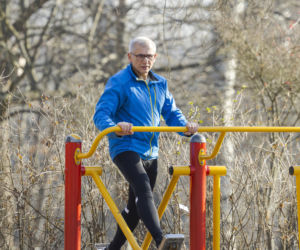 Senator Kwiatkowski gubi zimowe kilogramy