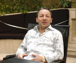 Zbigniew Zamachowski kiedyś i dziś. Tak przez lata zmieniał się głos Shreka i aktor z Trzech kolorów