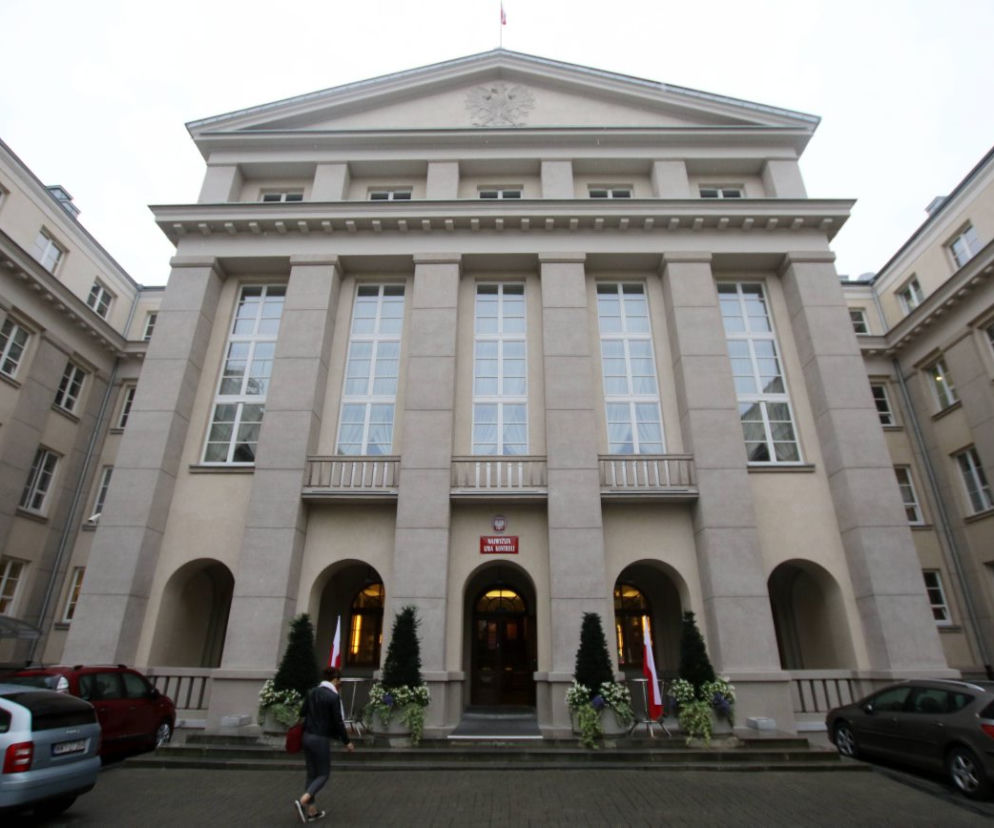 Ćwierć miliona na toalety dla Banasia