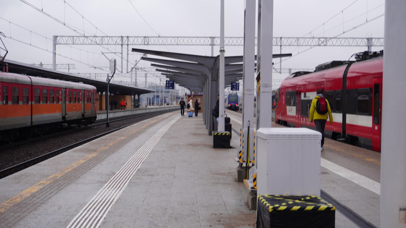 Postępują prace nad konstrukcją budynku Dworca Głównego w Olsztynie. Perony niemal na ukończeniu [ZDJĘCIA]