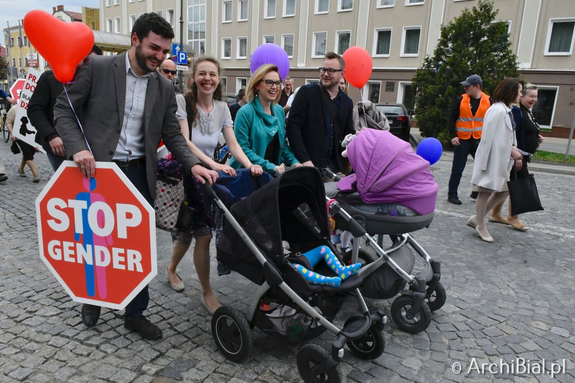 9. Białostocki Marsz dla Życia i Rodziny [ZDJĘCIA]