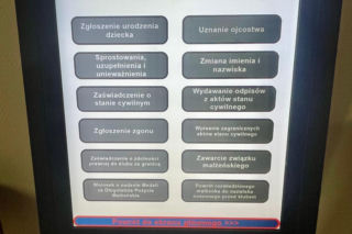 Biletomaty w urzędzie na Wałowej