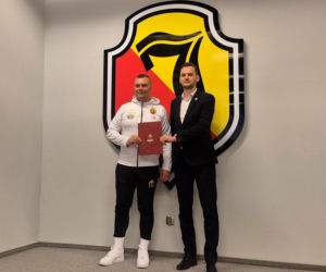 „Jestem szczęśliwy, że przedłużyłem umowę. Znamy szczegóły nowego kontraktu Adriana Siemieńca