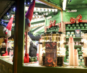 Gliwicki Jarmark Bożonarodzeniowy wystartował. Wiedeński klimat i świąteczne gofry