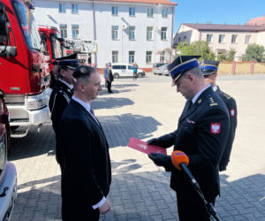 Białystok. Strażacy dostali samochód gaśniczy z 42-metrową drabiną [ZDJĘCIA]