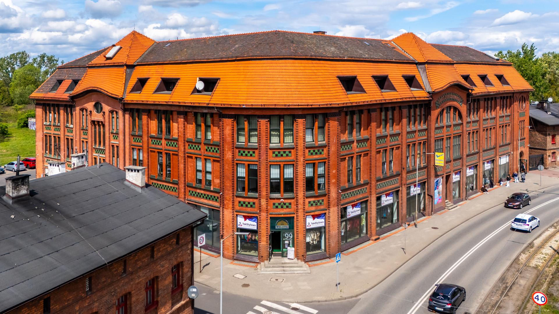 Kaufhaus w Rudzie Śląskiej - luksusowy przedwojenny dom towarowy i osiedle patronackie przy nim