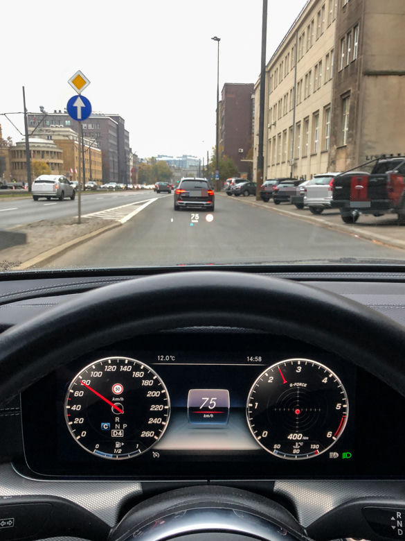 Prezesie! Załóż maseczkę!