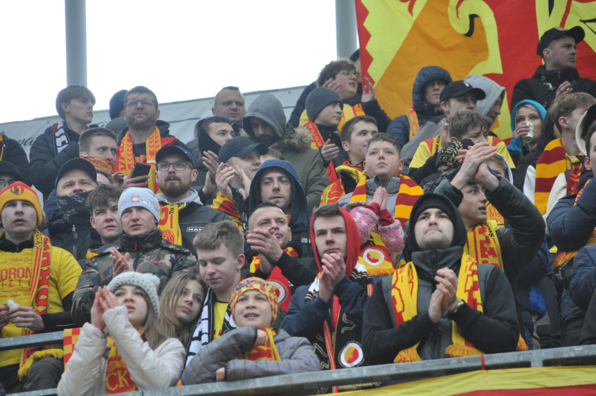 Korona Kielce - Pogoń Szczecin. Zobacz zdjęcia z trybun Suzuki Areny