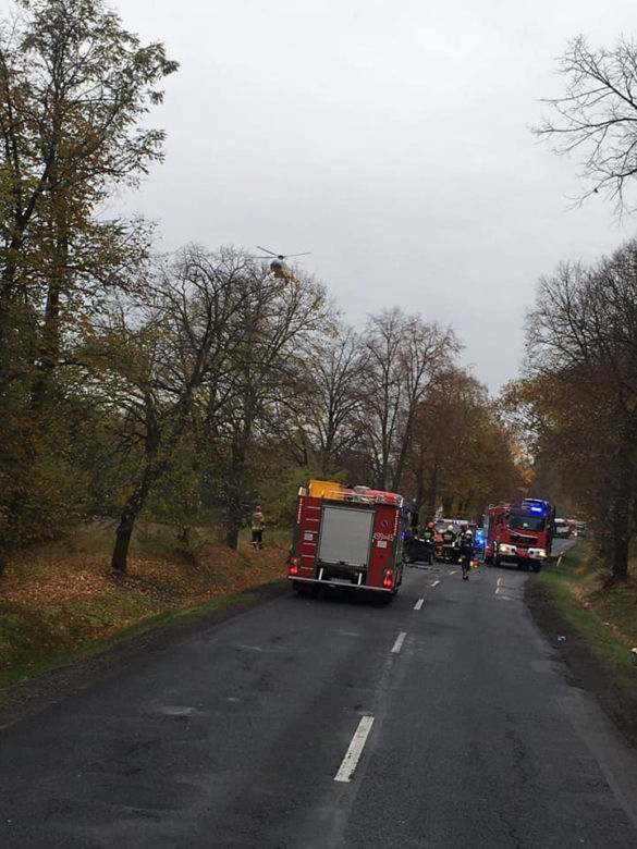 PILNE: KOSZMARNY wypadek na DW 483. Trwa akcja reanimacyjna kierowcy smarta