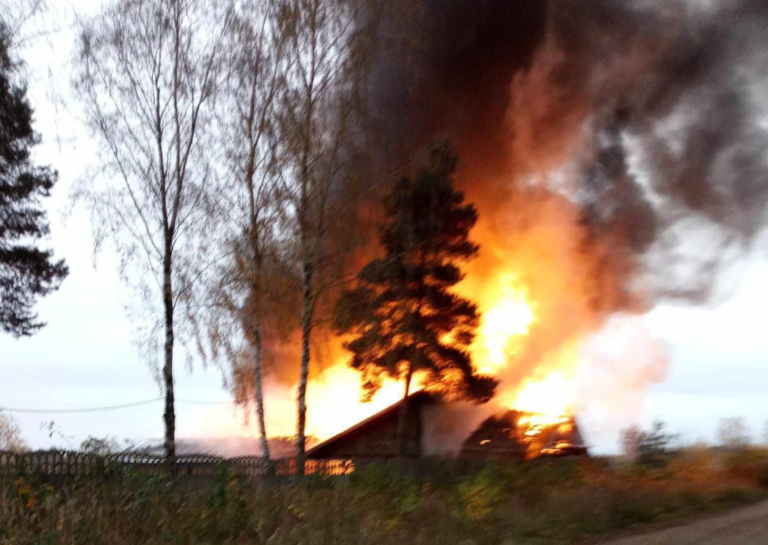Pożar stajni w Częstochowie. Spłonęła całkowicie