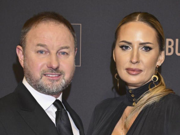 Szczęki opadły na widok żony gwiazdora kadry Pawła Janasa na Gali Mistrzów Sportu. Biust bardzo mocno odkryty!