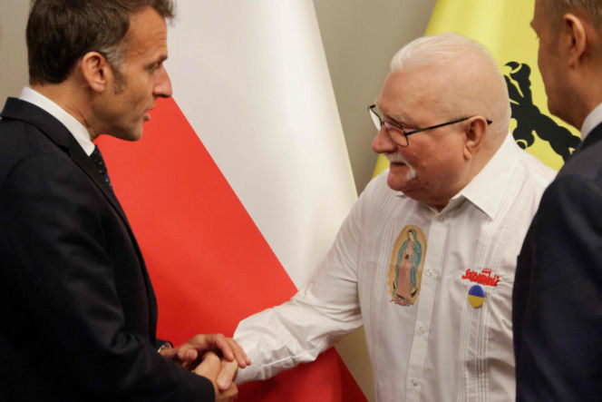 Macron i Wałęsa w Gdańsku. Te zdjęcia mówią więcej niż tysiąc słów