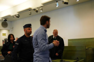 Były policjant poćwiartował i podpalił ciało budowlańca. Rodzina walczy o dożywocie