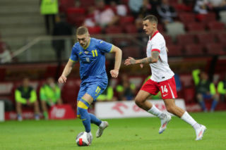 Kluczowy piłkarz nie zagra w barażach o mundial! Arcyważna informacja dla selekcjonera Jana Urbana