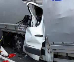 Tragiczny wypadek na S8 na wysokości Choroszczy. Nie żyje kierowca busa