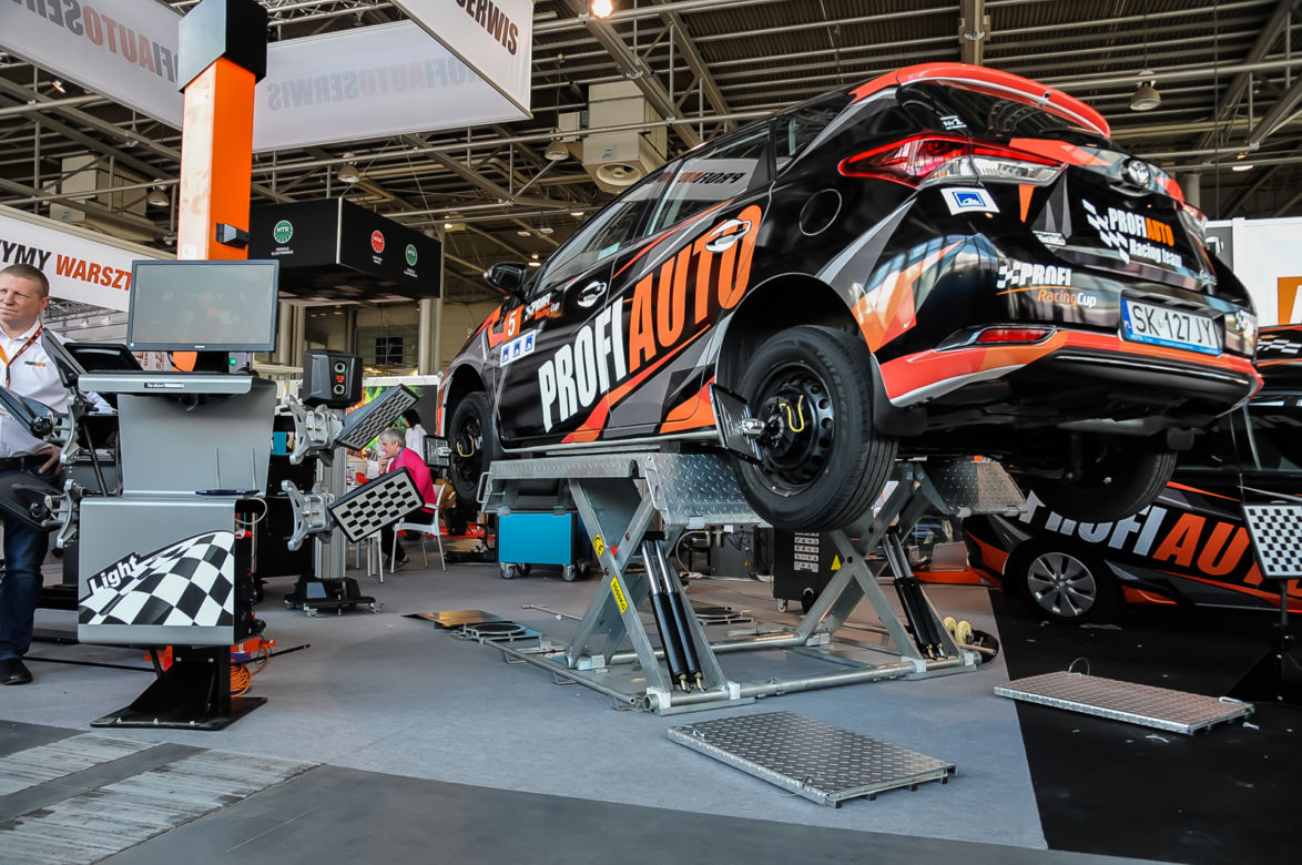 Bezpieczeństwo, warsztat i ciekawostki na Poznań Motor Show 2018